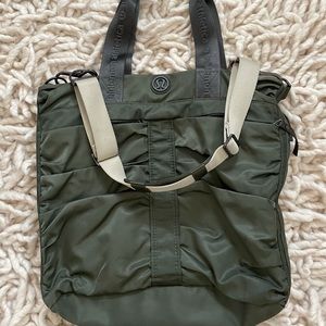 lululemon Fast In Flight Bag